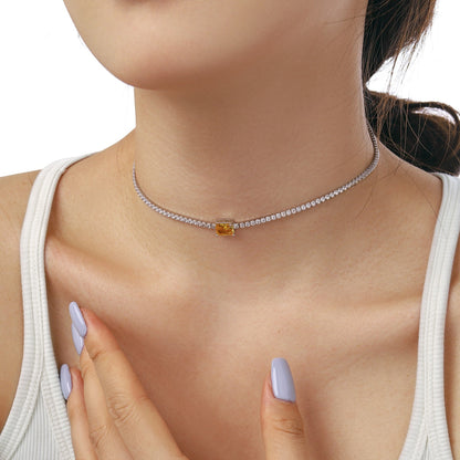 [Goodv]2.0 carat Ornate Emerald Cut Necklace