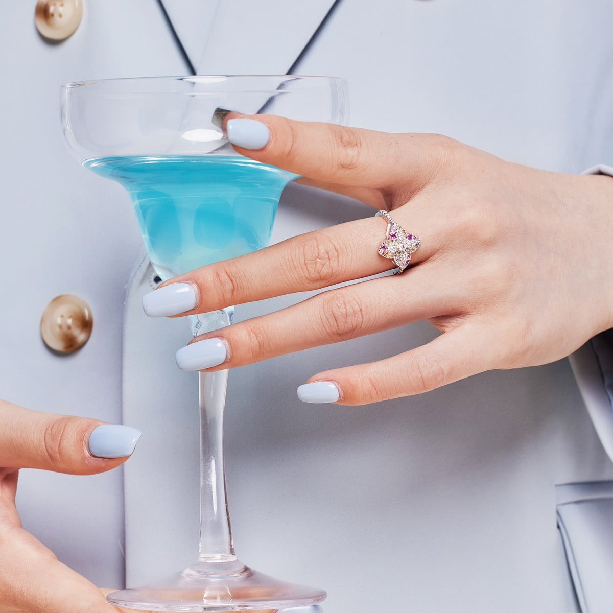 [Goodv]Luxurious Colorful Flower Shape Banquet Ring