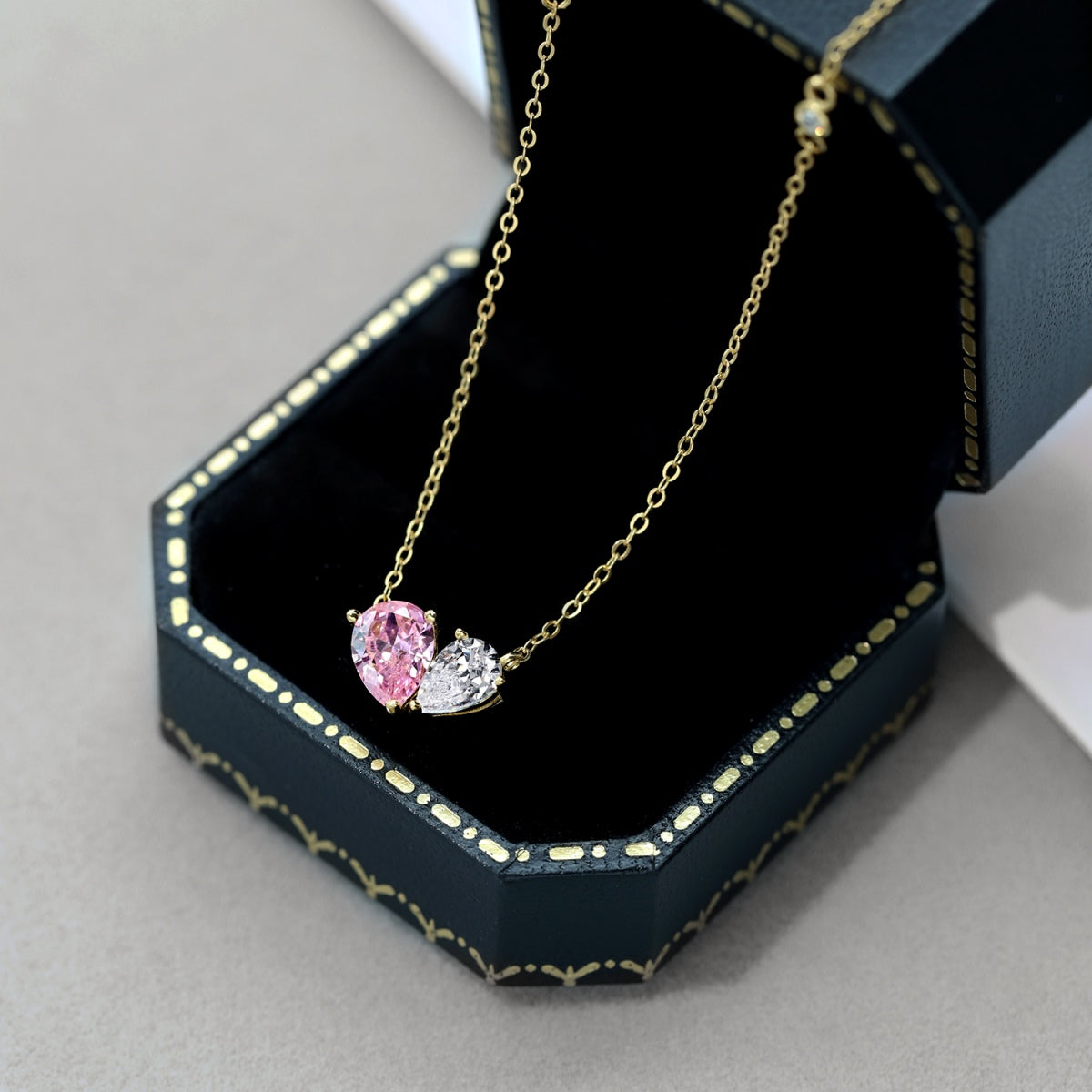 [Goodv]Unique Heart Shape Necklace
