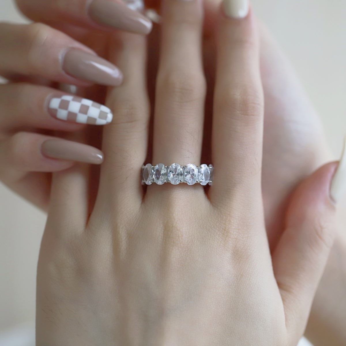 [Goodv] Bague de tennis en forme de coussin allongé délicat