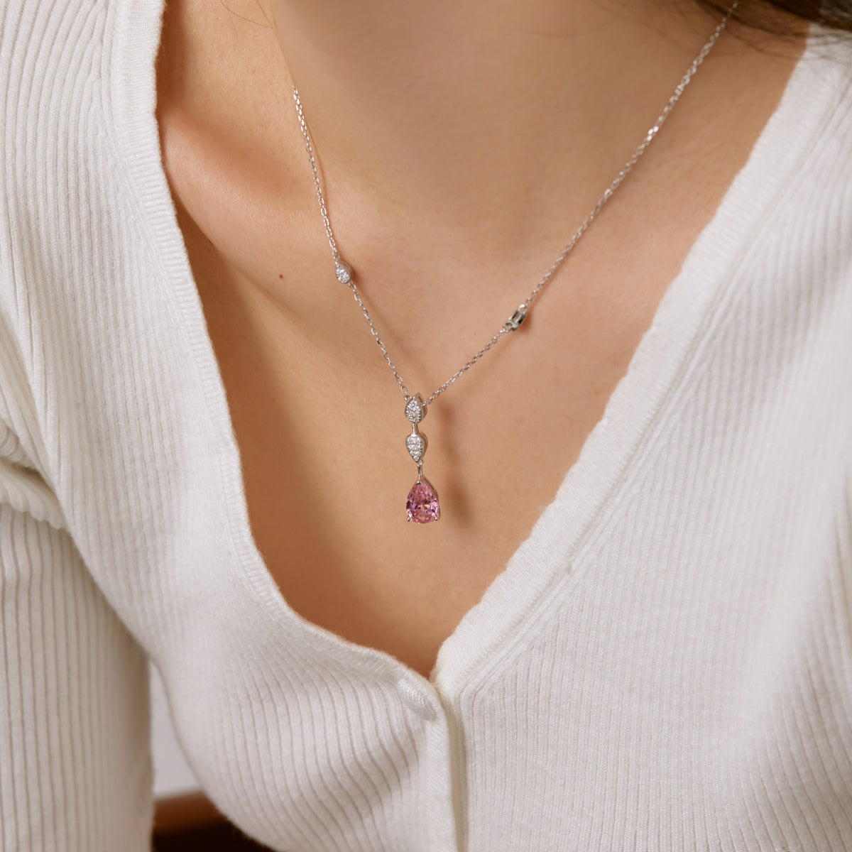 [Goodv]Dazzling Pear Cut Necklace