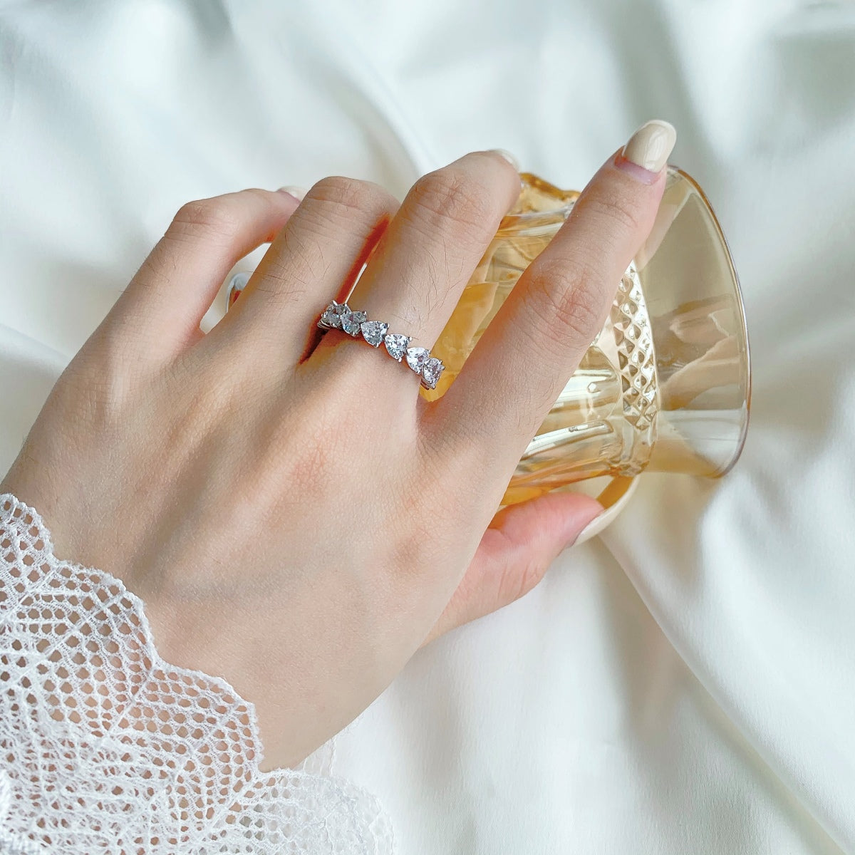 [Goodv]0.25 Carat Radiant Romance Heart Cut Lover Ring