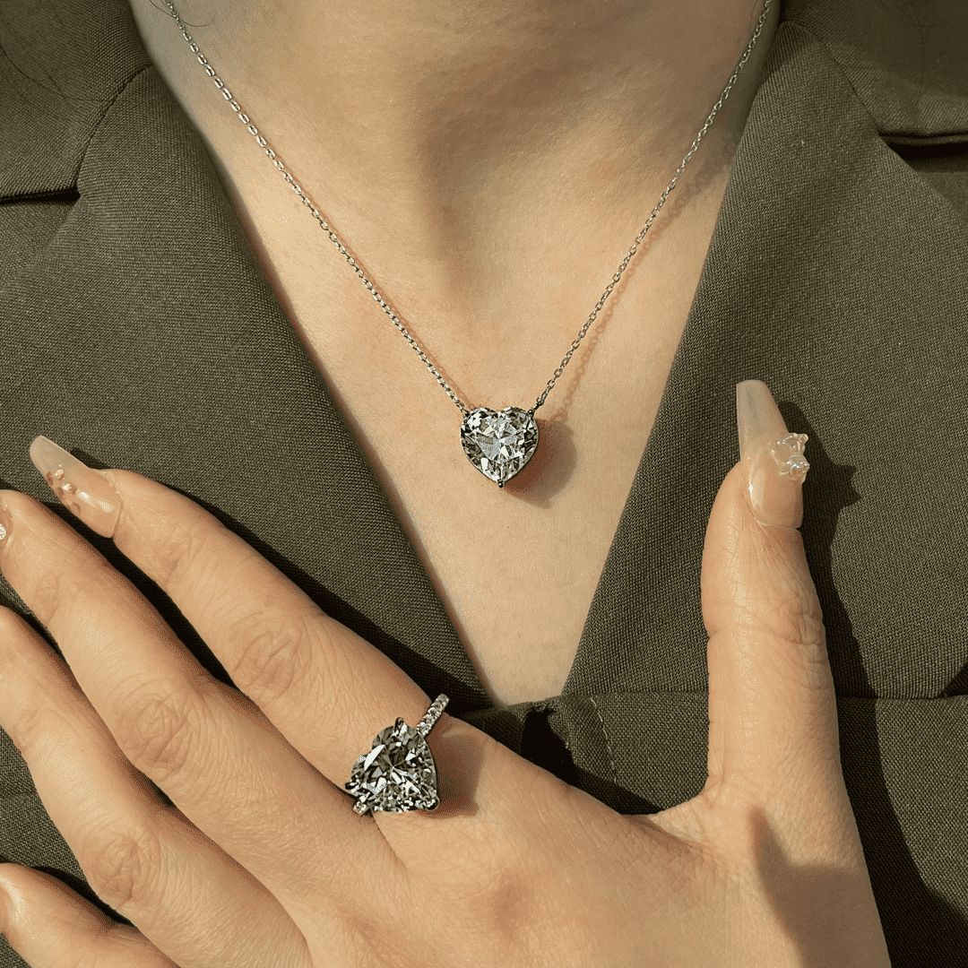 [Goodv]6.0 carat Radiant Heart Shape Necklace