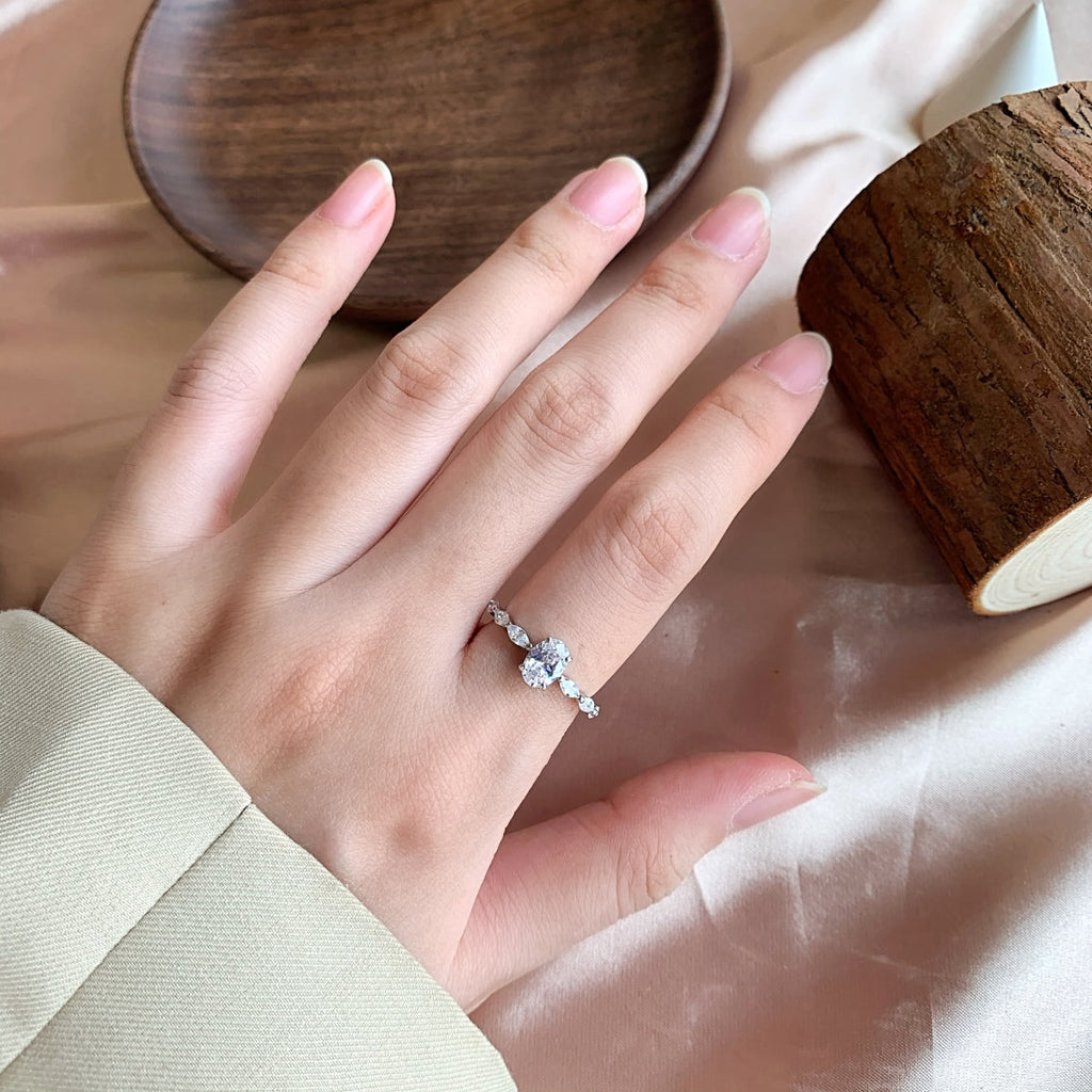 [Goodv] Bague de fiançailles quotidienne en forme de coussin allongé et vibrant de 0,75 carat