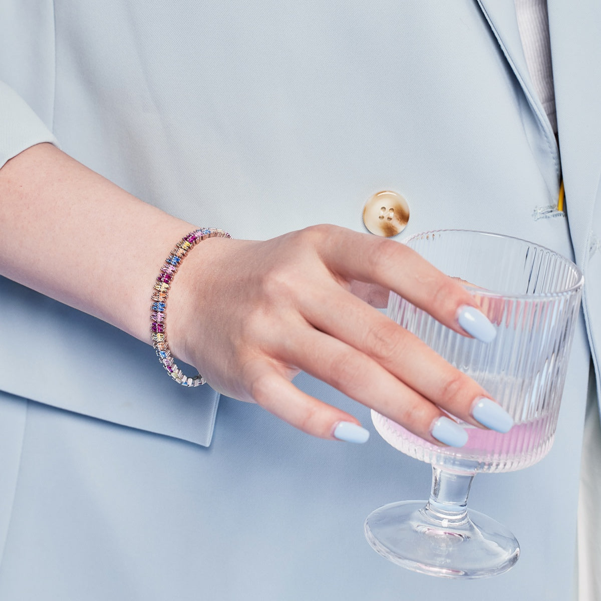 [Goodv] Bracelet de fête multi-coupes étincelant et exquis