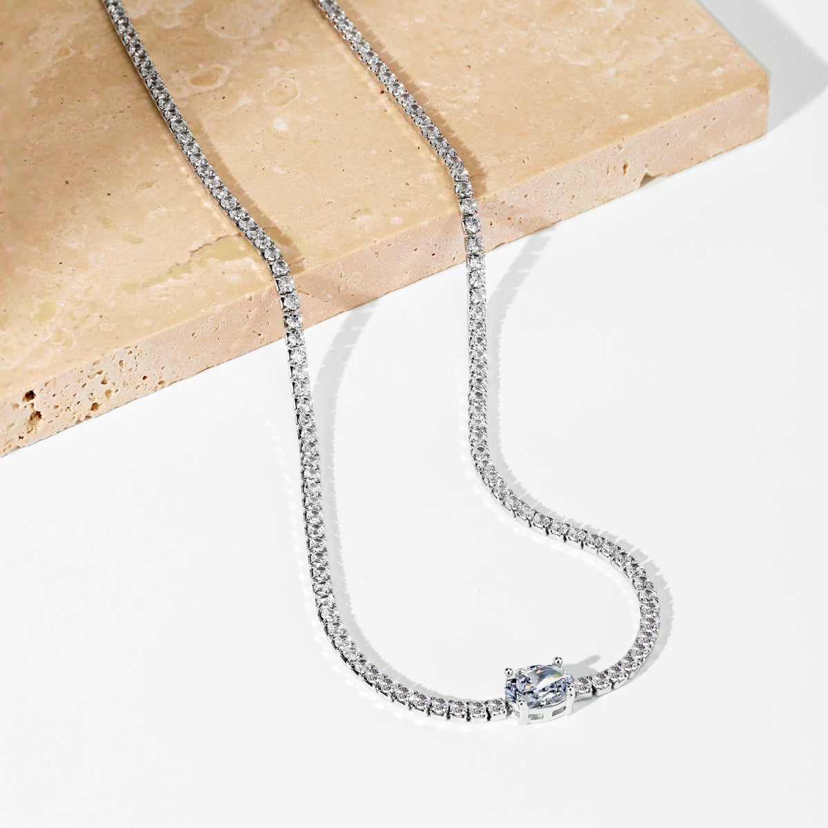 [Goodv]1.0 Carat Shining Oval Cut Necklace