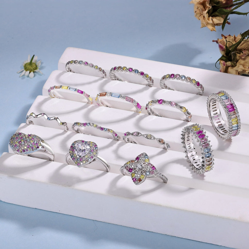 [Goodv]Splashy Ornate Emerald Cut Cocktail Ring