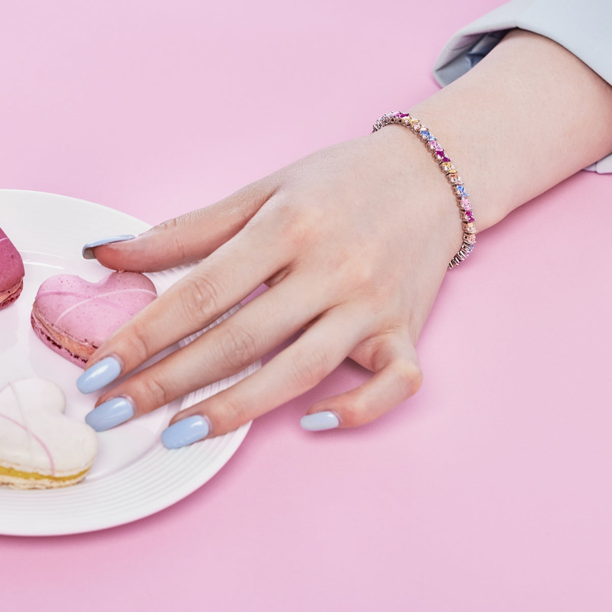 [Goodv] Bracelet de fête multi-coupes scintillant et orné