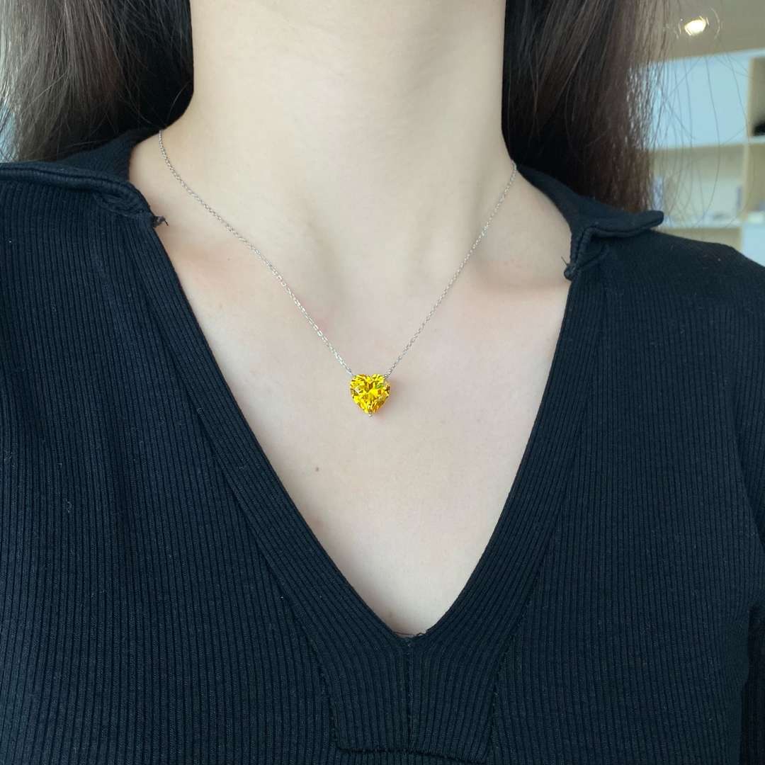 [Goodv]6.0 carat Radiant Heart Shape Necklace