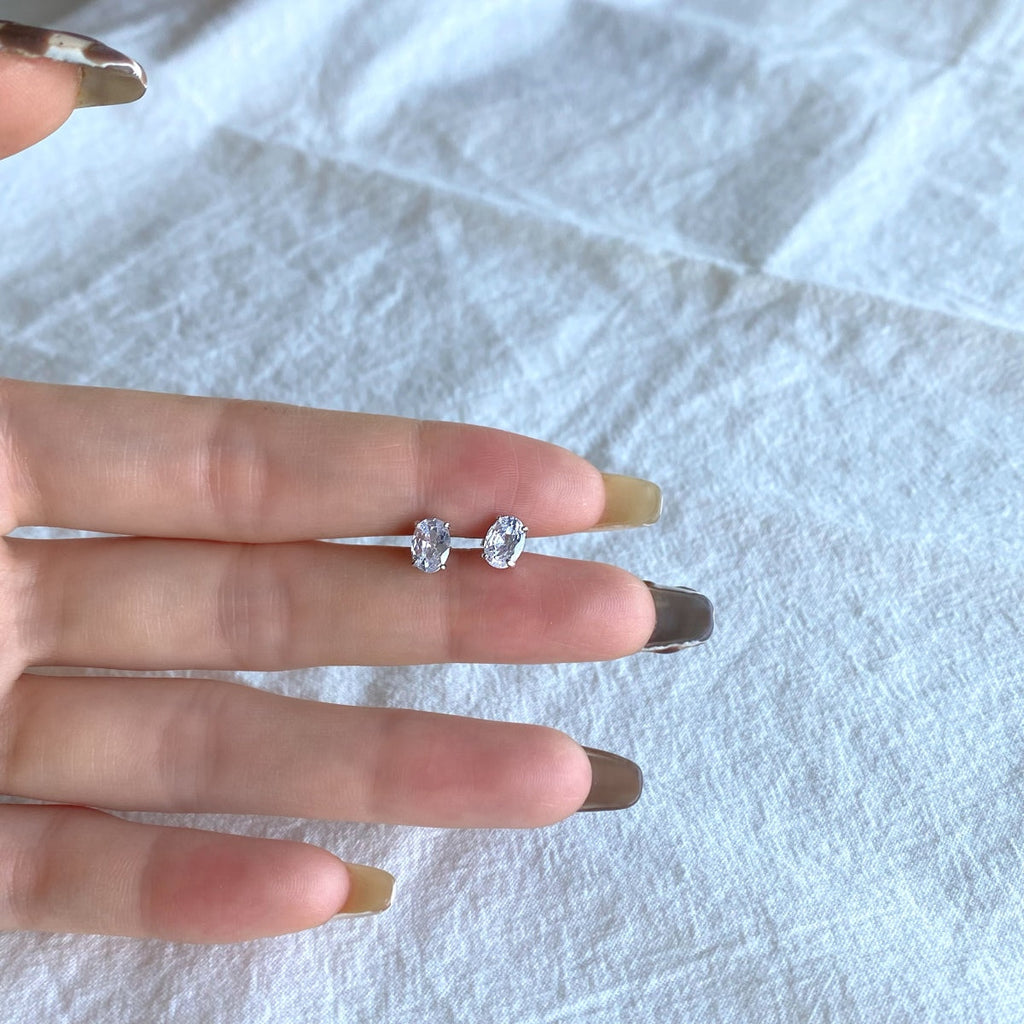 [Goodv]Oval Classic Dignified Elegant Earrings