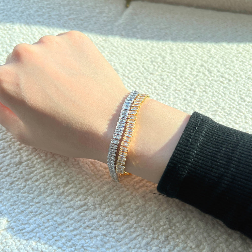[Goodv]絶妙なエメラルドカットのデイリーブレスレット