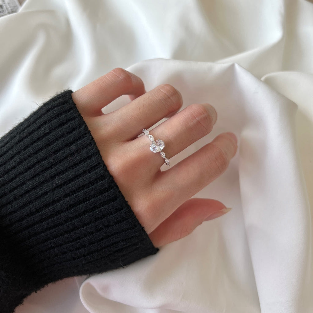 [Goodv] Bague de fiançailles quotidienne en forme de coussin allongé et vibrant de 0,75 carat