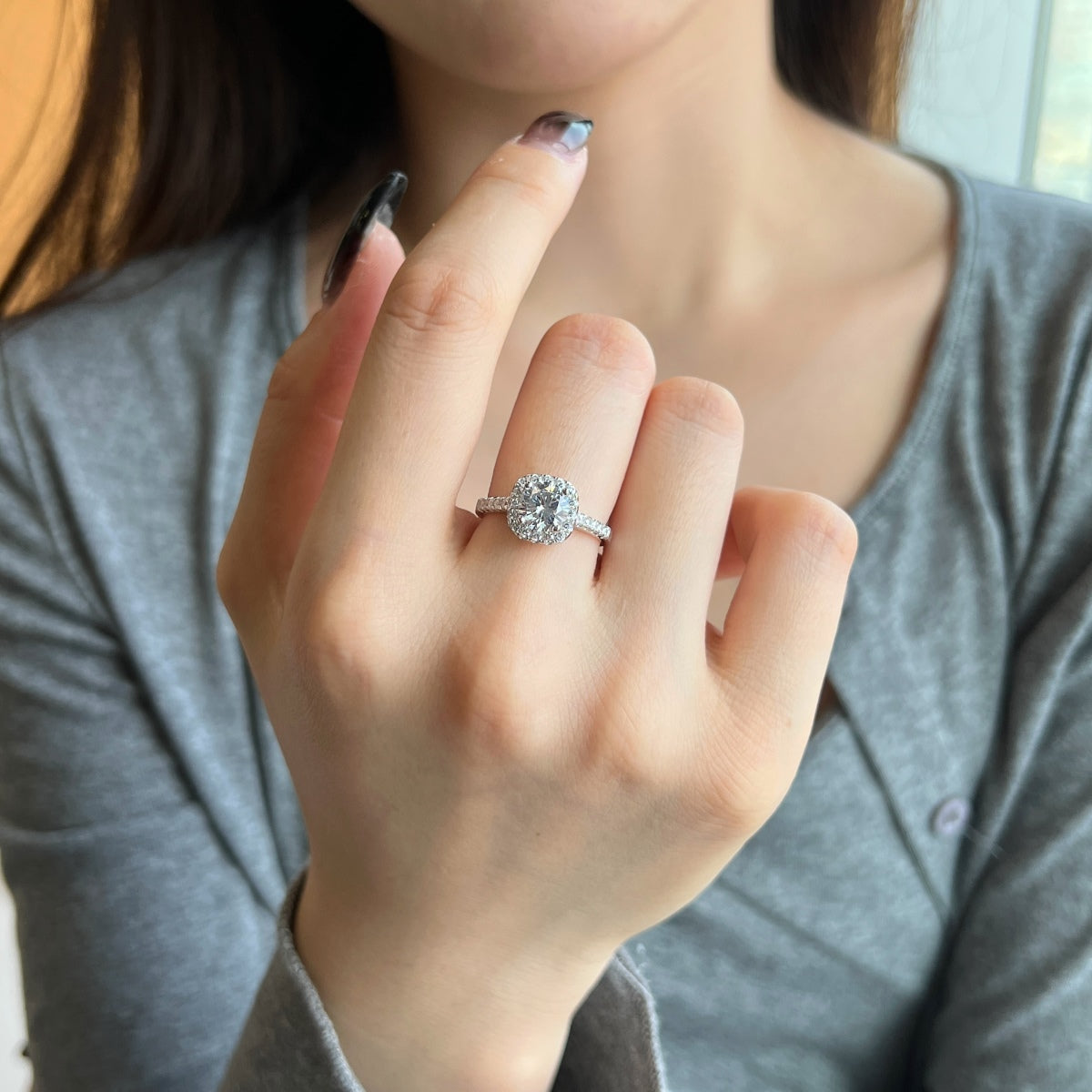 [Goodv]Dazzling Resplendent Round Cut Wedding Ring