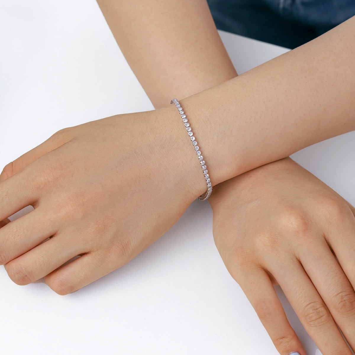 [Goodv] Bracelet quotidien éblouissant à coupe ronde et scintillante