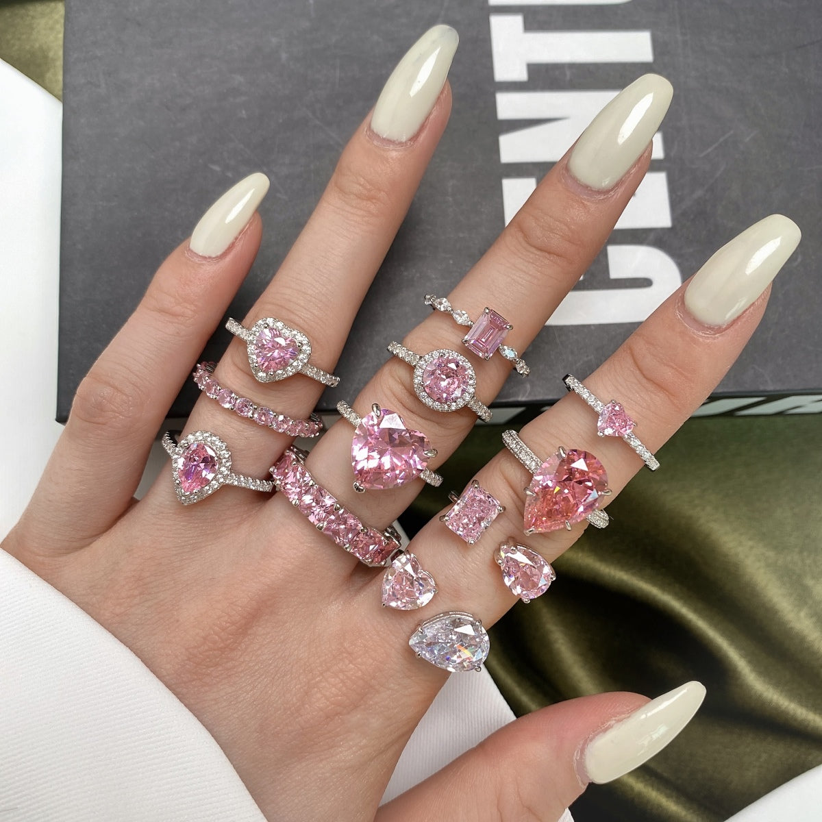 [Goodv] Bague d'amoureux charmante en forme de cœur de 0,5 carat CaratEternity