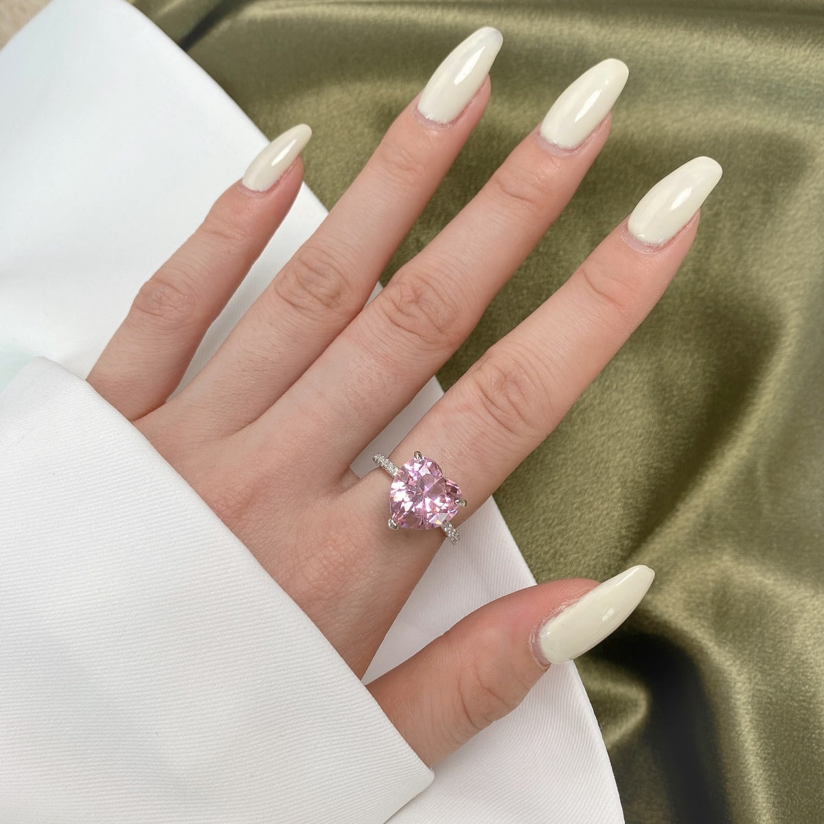 [Goodv] Bague d'amoureux romantique luxueuse et scintillante de 6,0 carats