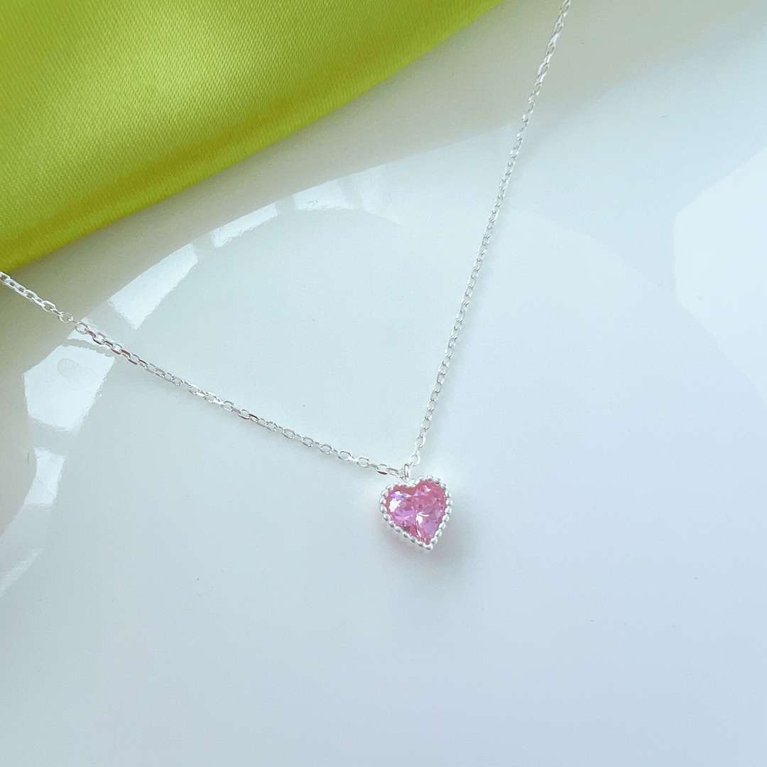 [Goodv]Ornate Heart Shape Necklace