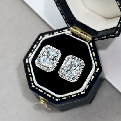 [Goodv]1.0 Carat Luxurious Dainty Emerald Cut Daily Earrings