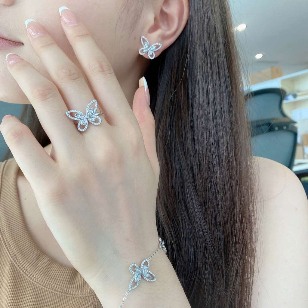[Goodv]Delicate Butterfly Pendant Bracelet