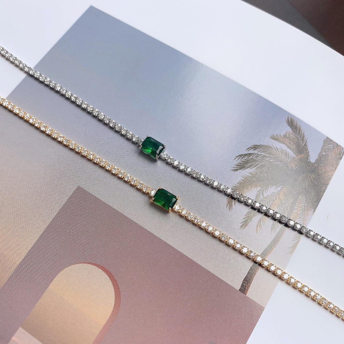 [Goodv] Bracelet de banquet unique en émeraude taillée de 1,0 carat