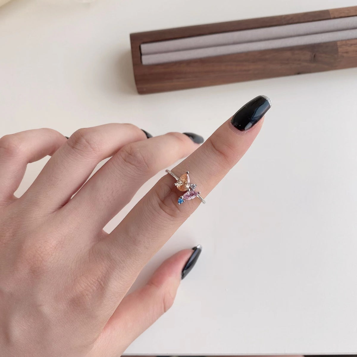 [Goodv]Radiant Colorful Multi Cut Daily Ring