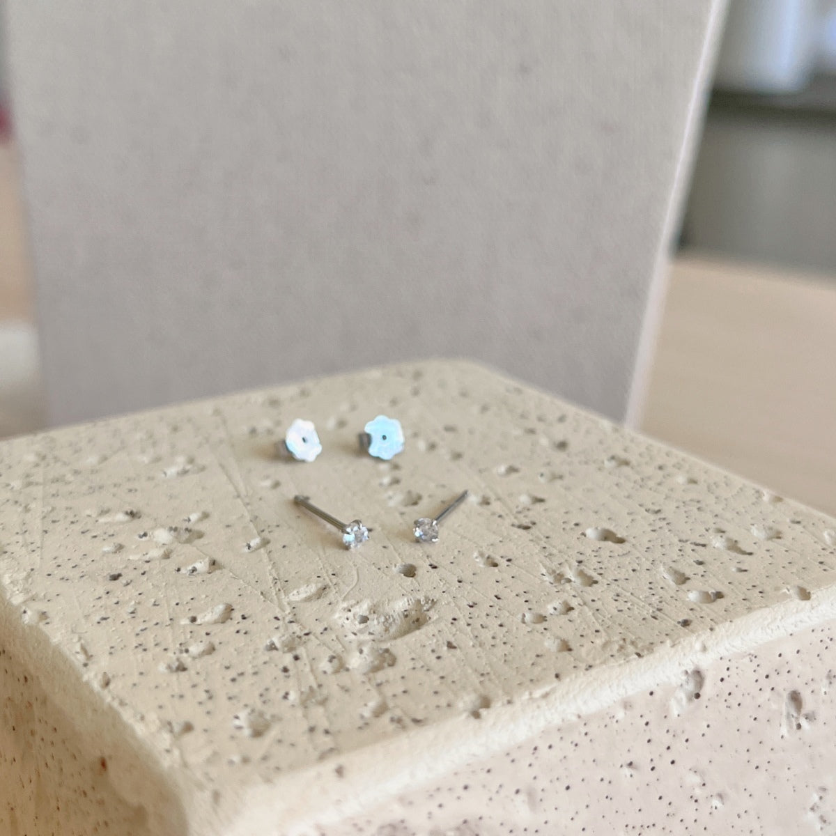 [Goodv]Delicate Solitaire Earrings