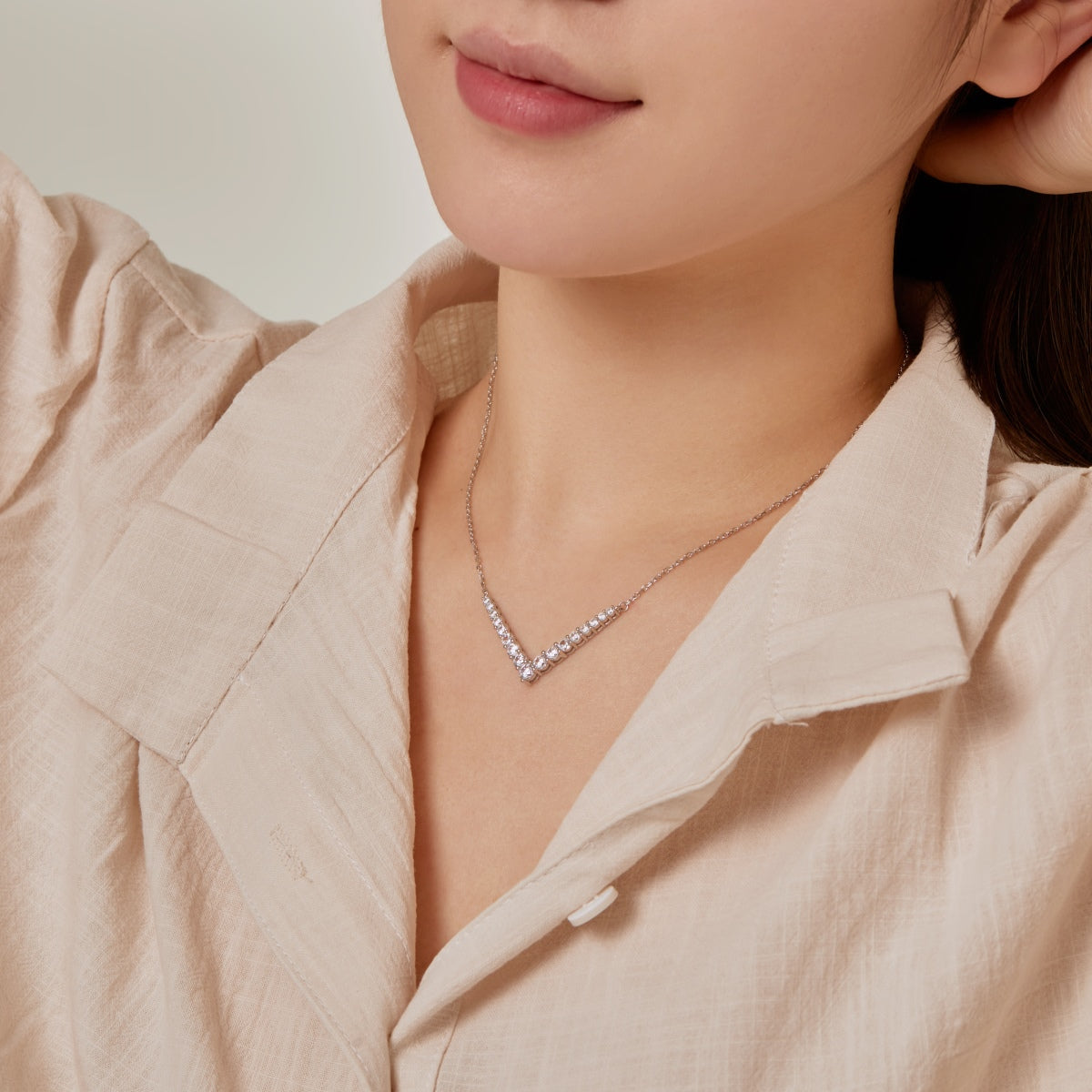 [Goodv]Ornate Round Cut Necklace