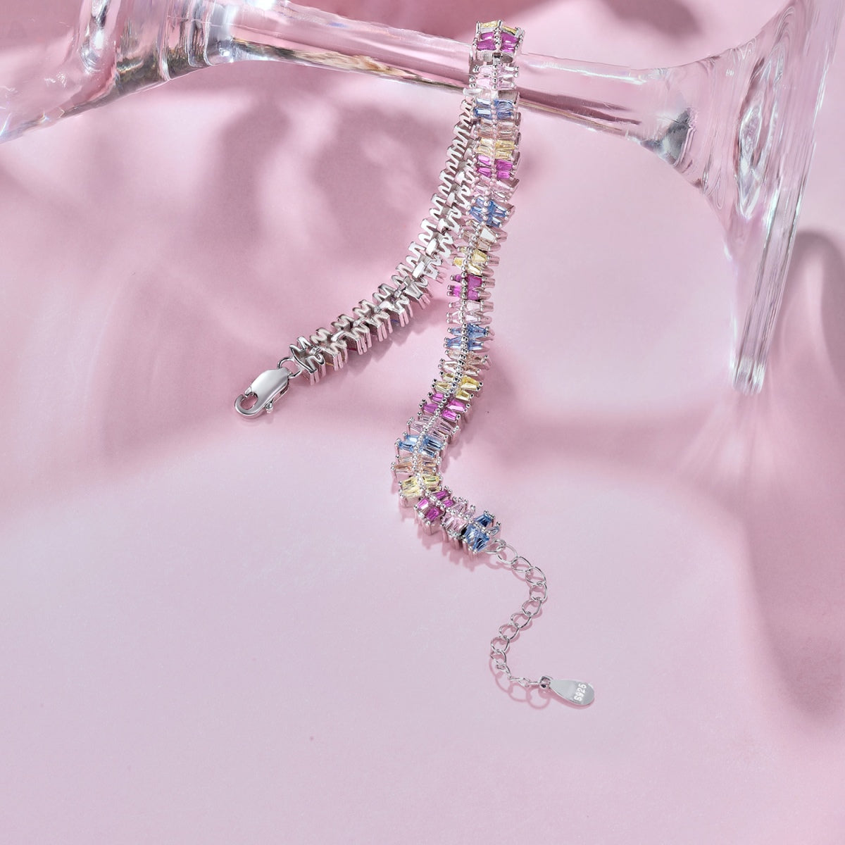 [Goodv] Bracelet de fête multi-coupes étincelant et exquis