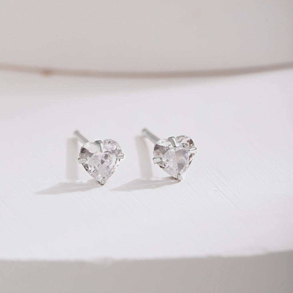 [Goodv]Sparkling Heart Shaped Simple Earrings