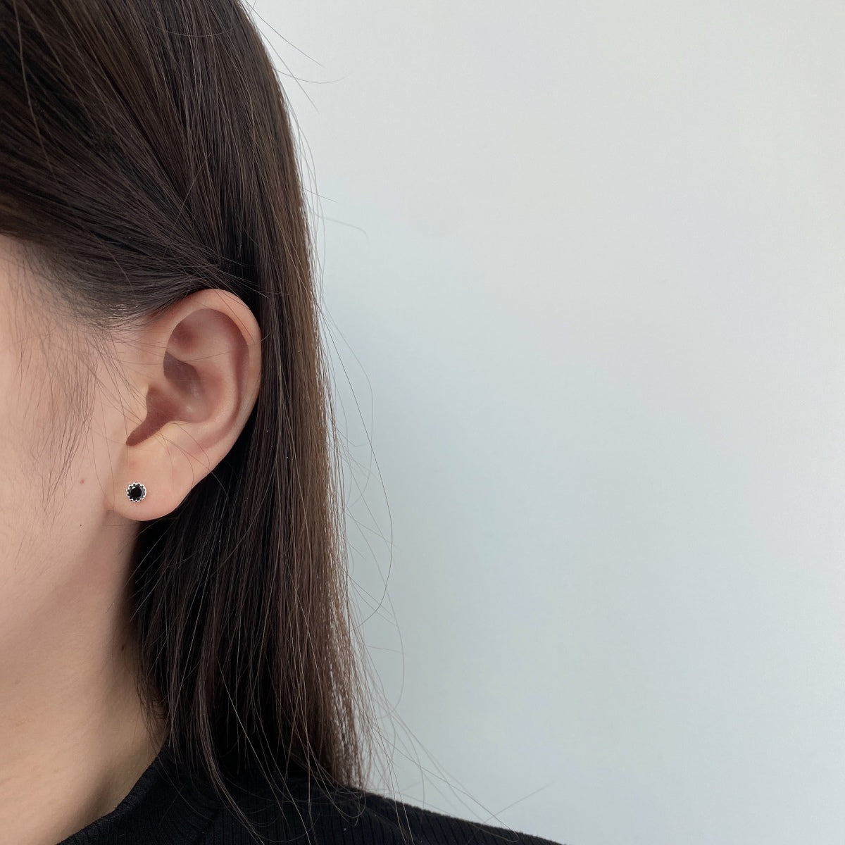 [Goodv]Sparkling Colorful Round Shape Earrings