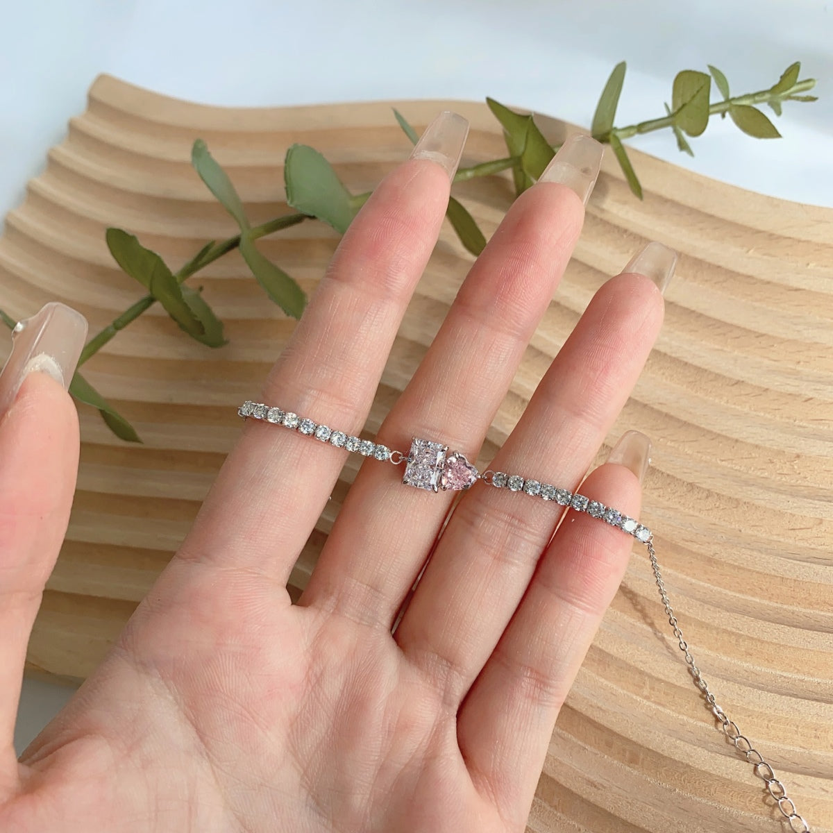 [Goodv]Dazzling Unique Multi Shape Lover Bracelet