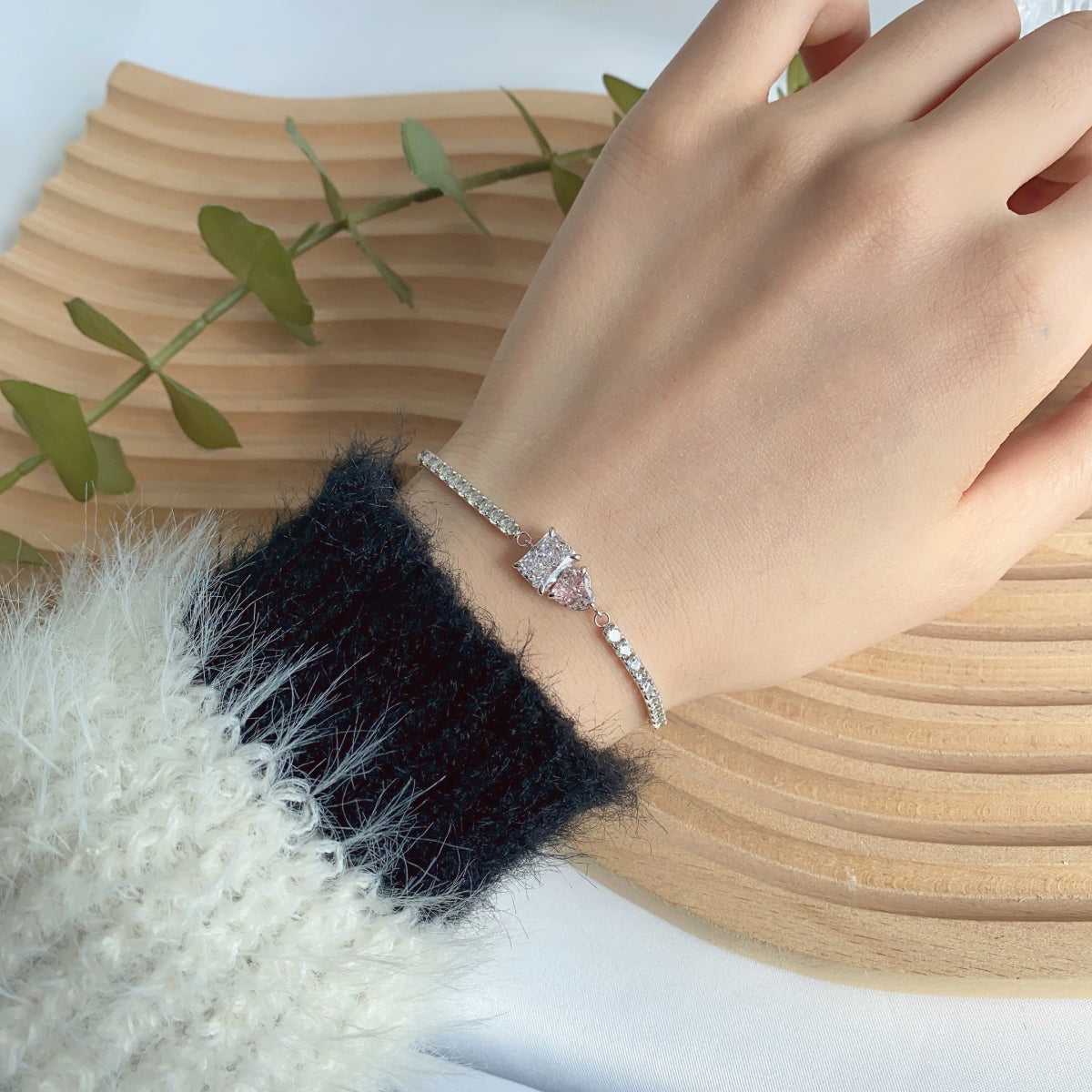 [Goodv]Dazzling Unique Multi Shape Lover Bracelet