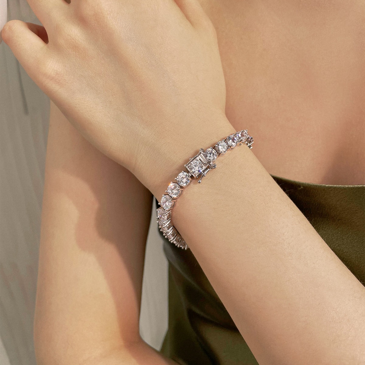 [Goodv] Bracelet de mariage éblouissant à coupe ronde de 0,75 carat