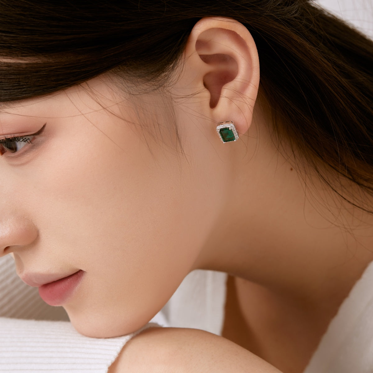 [Goodv]Luxurious Dainty Emerald Cut Banquet Earrings