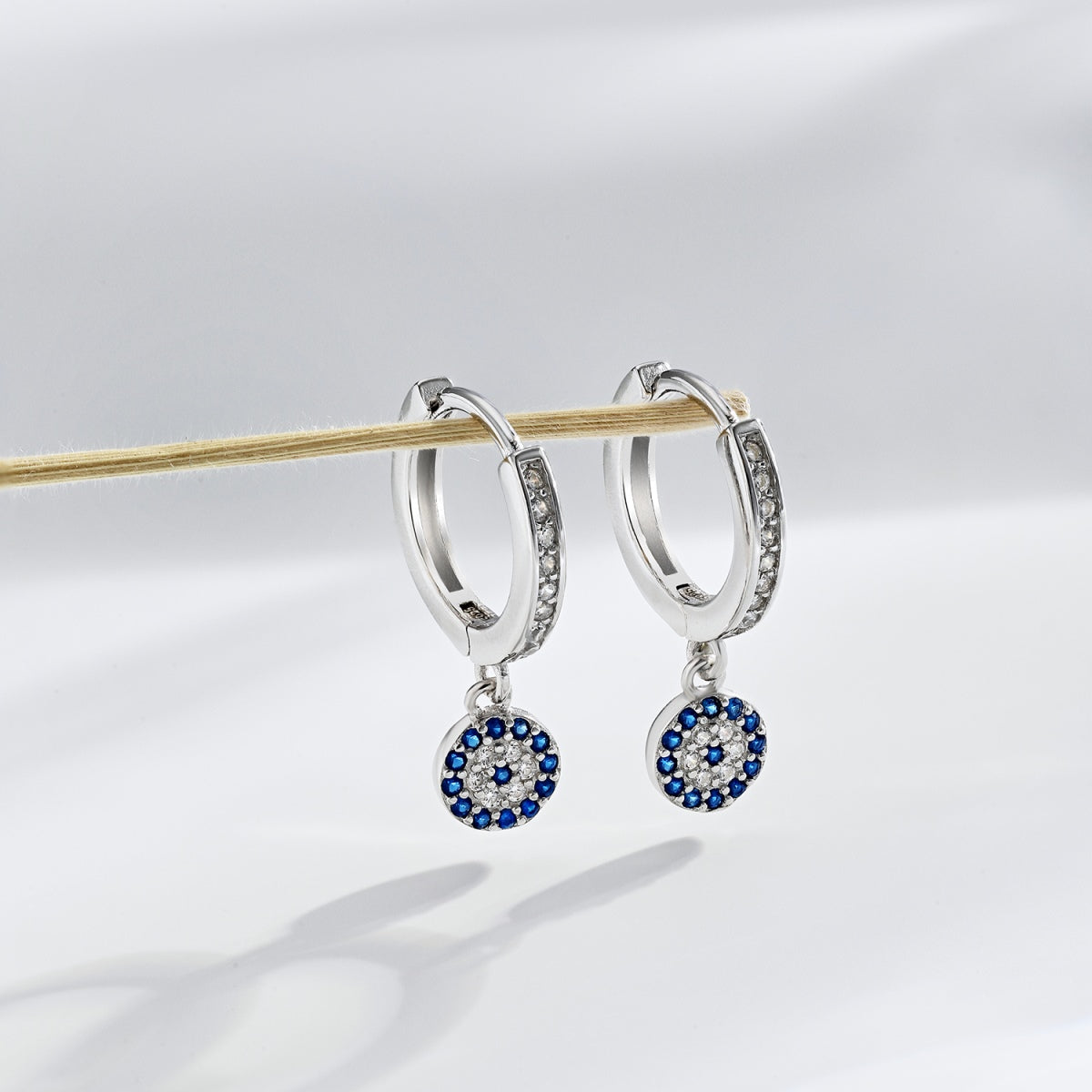 [Goodv]Unique Devil Eye Earrings