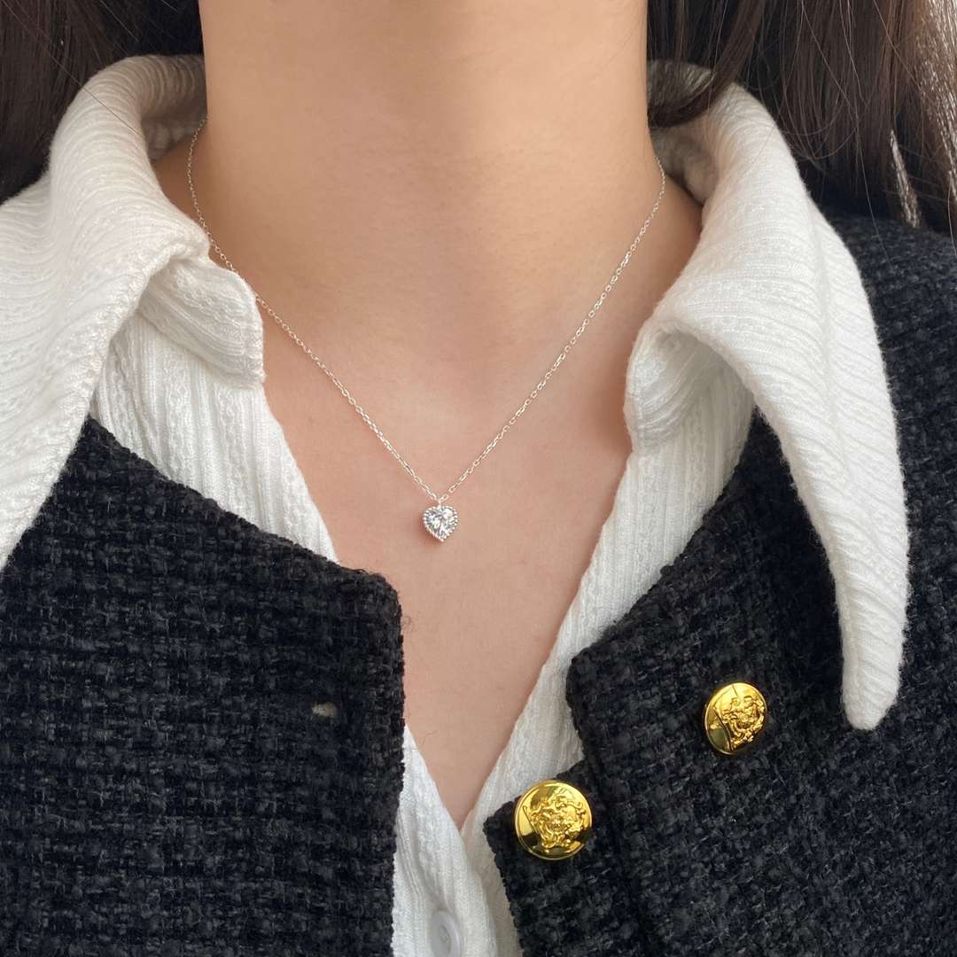 [Goodv]Ornate Heart Shape Necklace