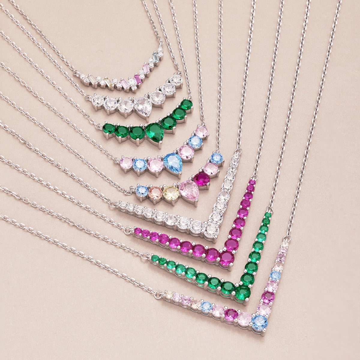 [Goodv] Collier délicat en forme de cœur coloré