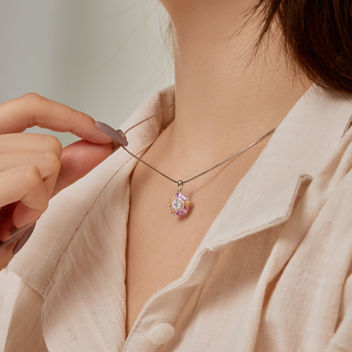 [Goodv]Charming Flower Colorful Necklace