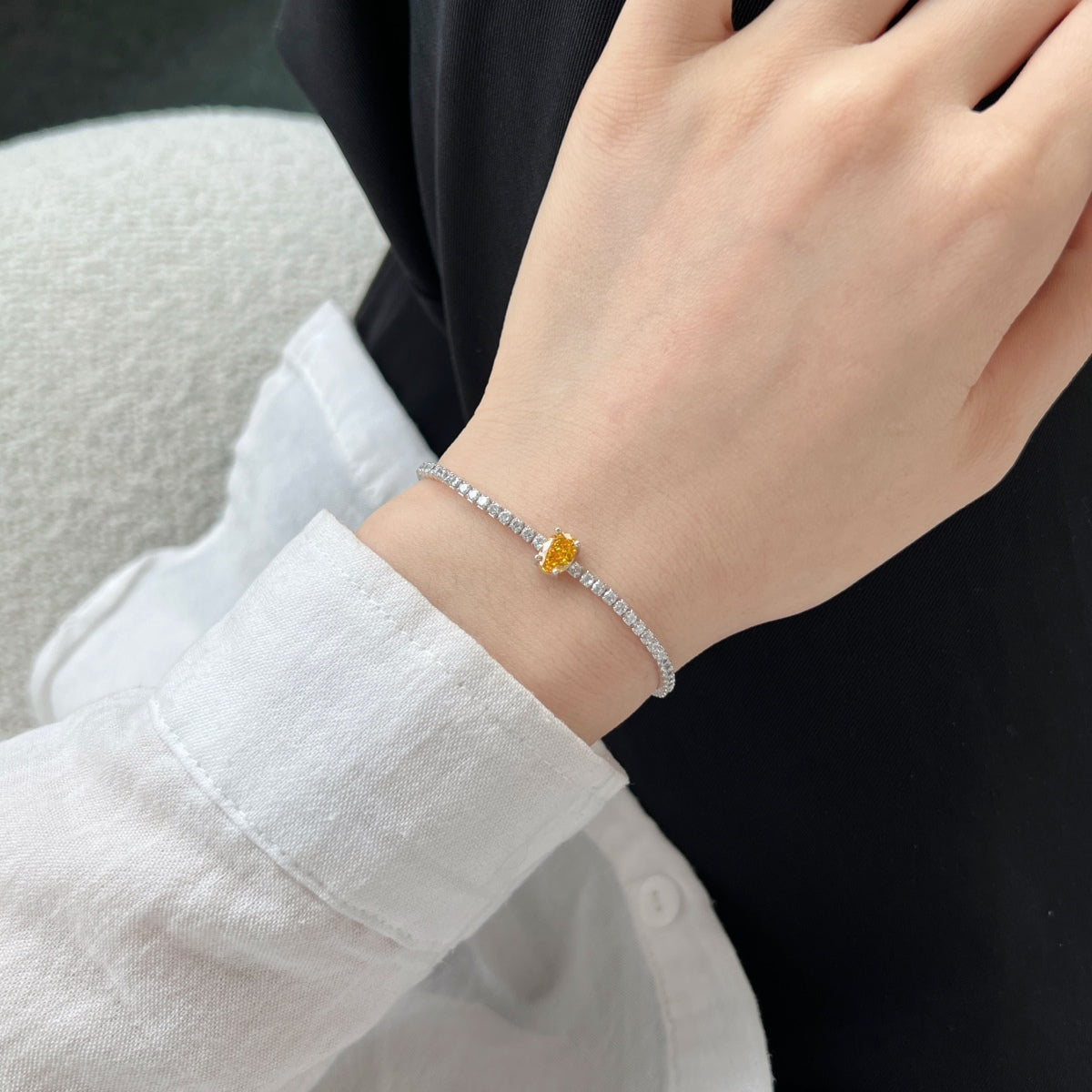 [Goodv]0.75 Carat Exquisite Oval Cut Daily Bracelet