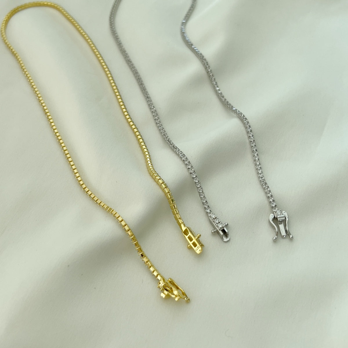 [Goodv]Delicate Round Shape Tennis Necklace