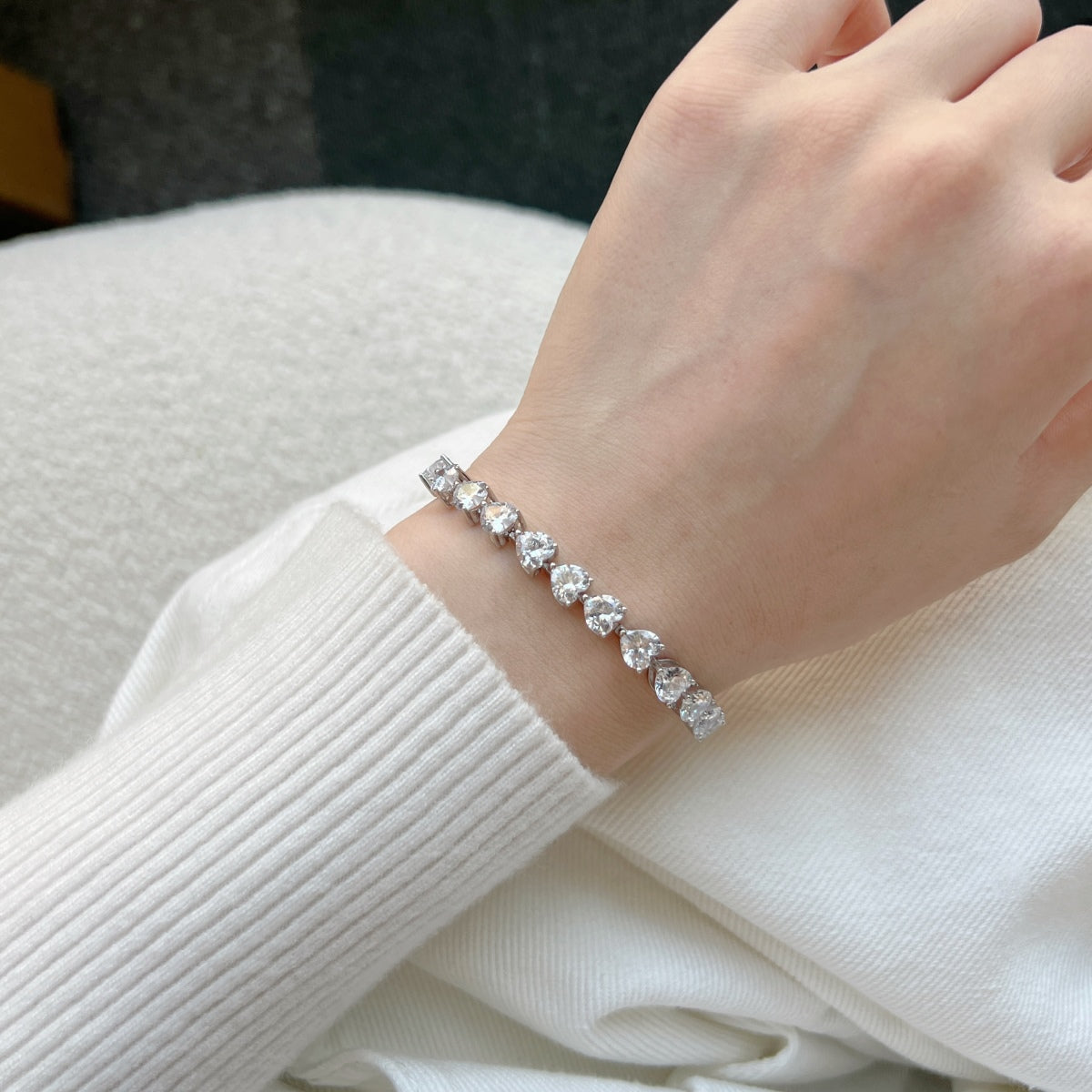 [Goodv] Bracelet d'amoureux élégant et romantique en forme de cœur de 0,75 carat