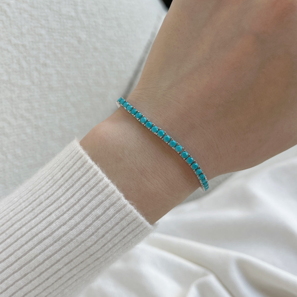 [Goodv]上品で魅力的なラウンドカットテニスブレスレット