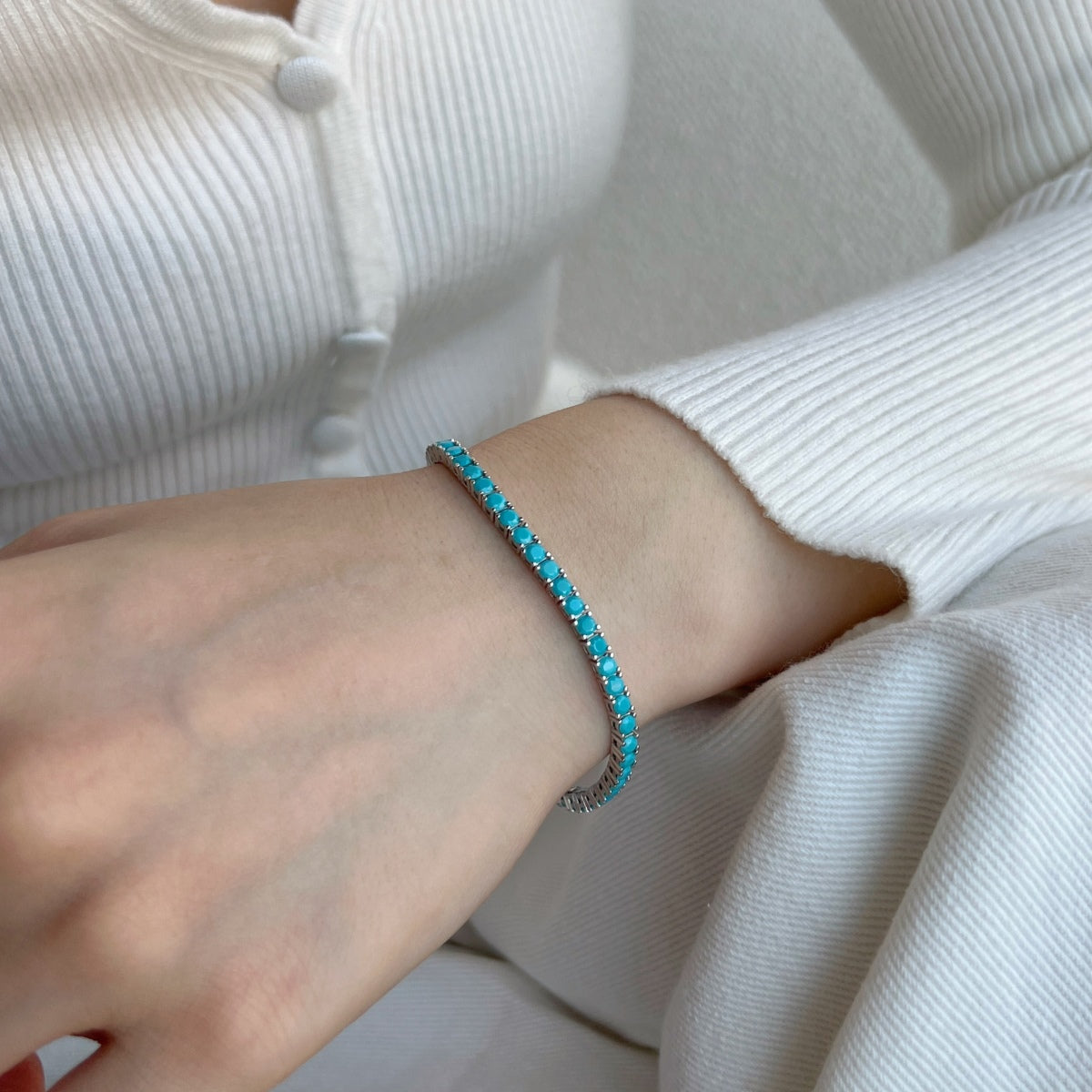 [Goodv] Bracelet de tennis délicat et charmant à coupe ronde