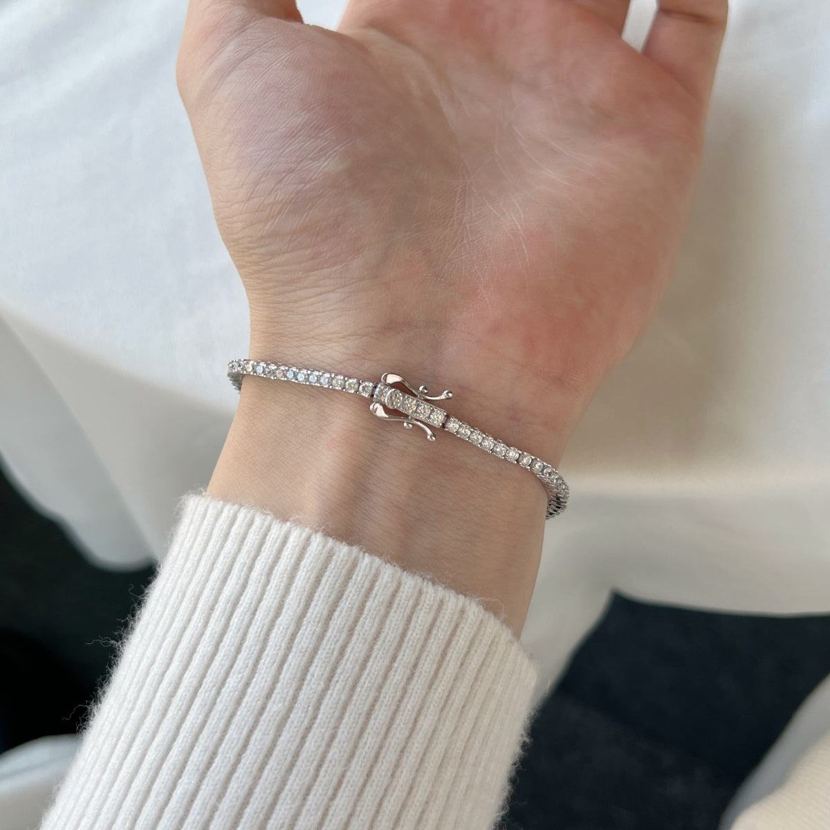 [Goodv] Bracelet quotidien éblouissant et exquis à coupe ronde