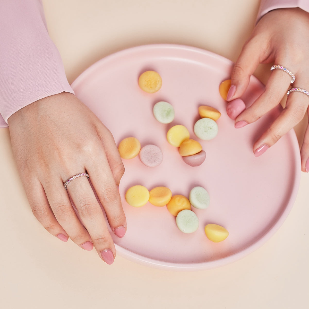[Goodv]Radiant Sparkling Round Cut Daily Ring