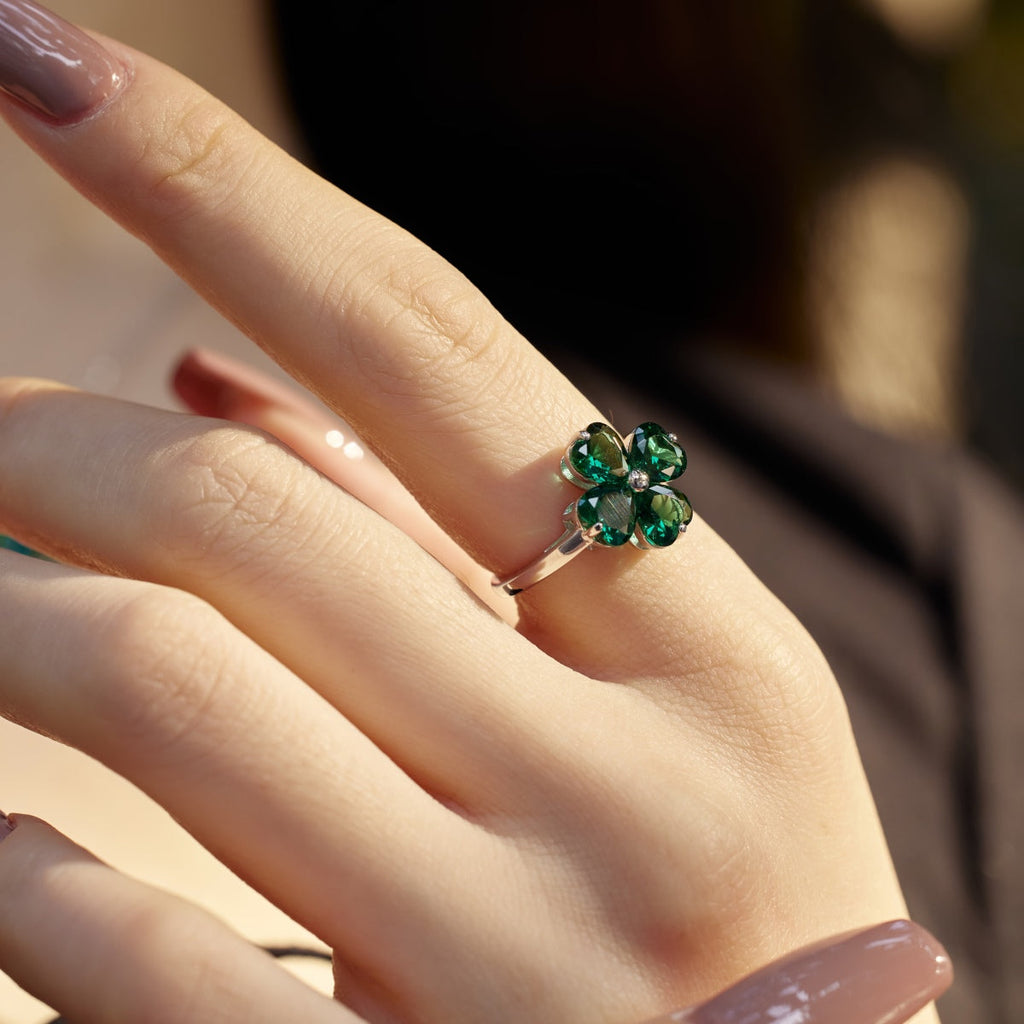 [Goodv] Bague boule de trèfle à quatre feuilles en forme de cœur