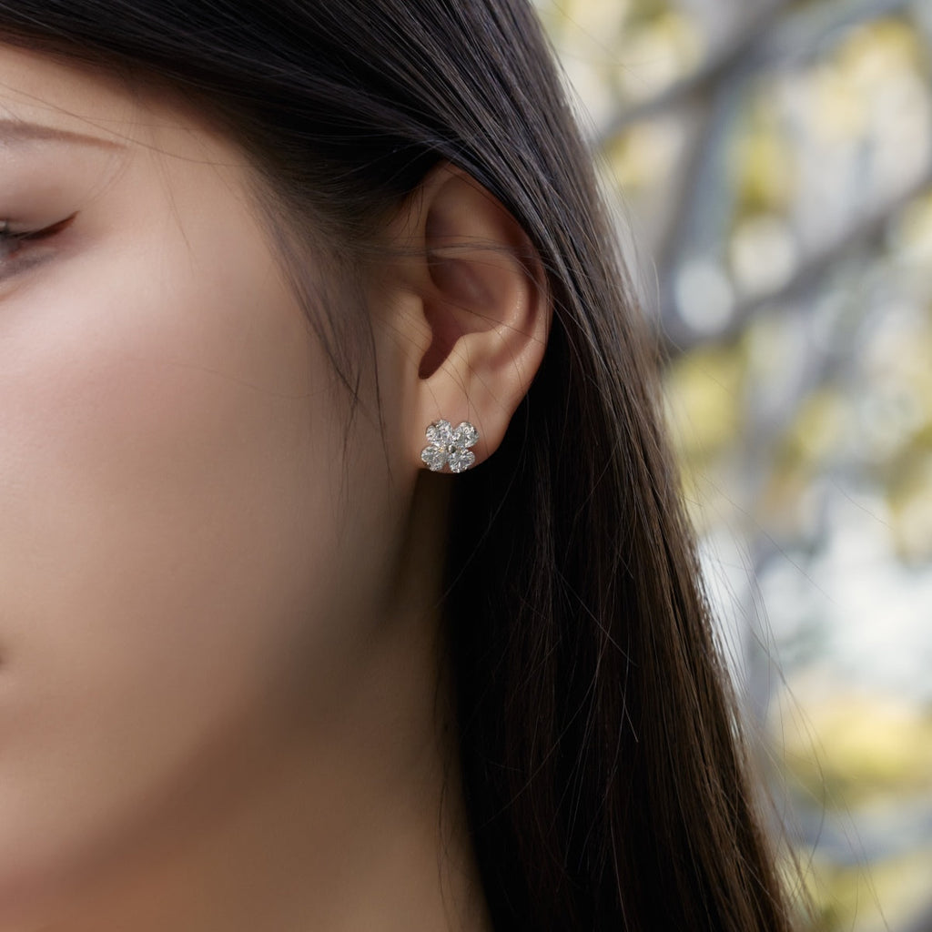 [Goodv]Four-Leaf Clover Ball Earrings