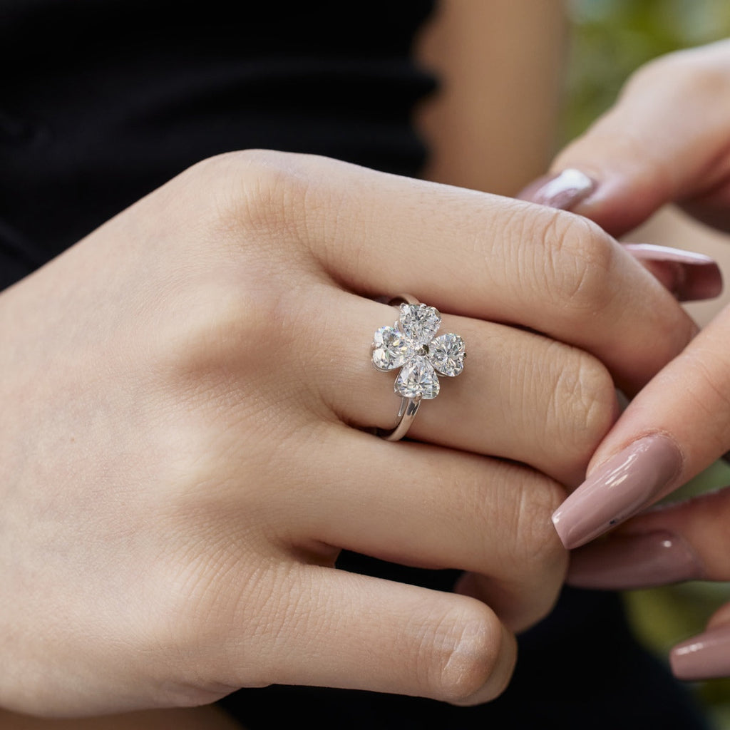 [Goodv] Bague boule de trèfle à quatre feuilles en forme de cœur