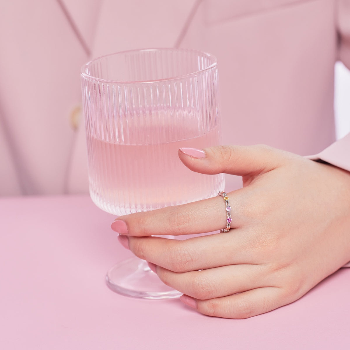 [Goodv]Sparkling Colorful Round Cut Tennis Ring