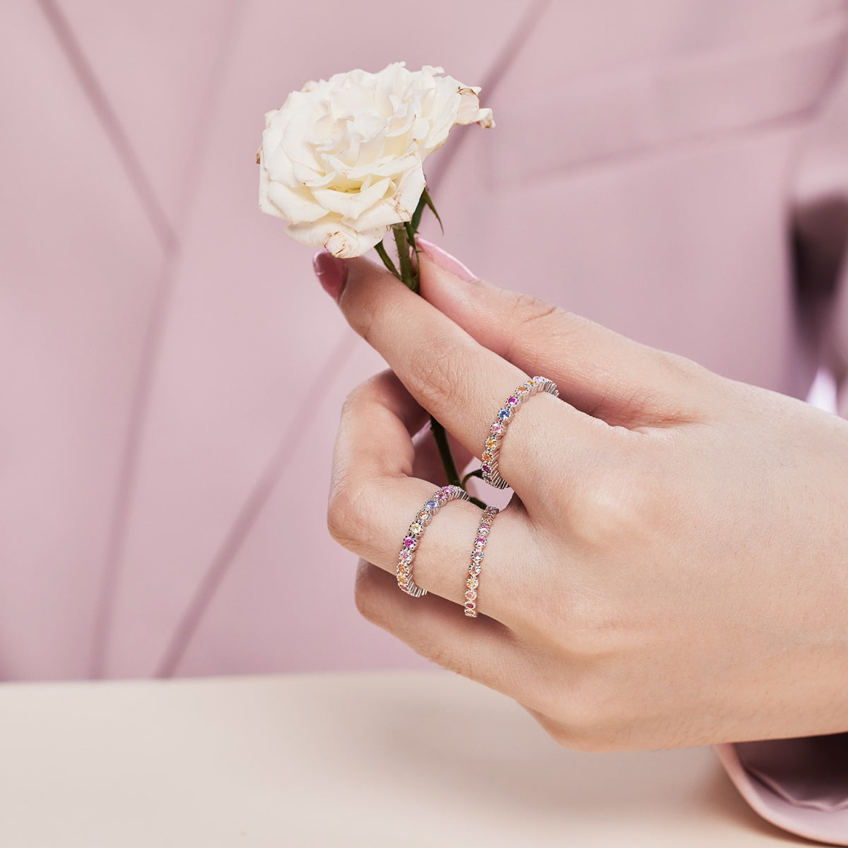[Goodv]Sparkling Colorful Round Cut Tennis Ring